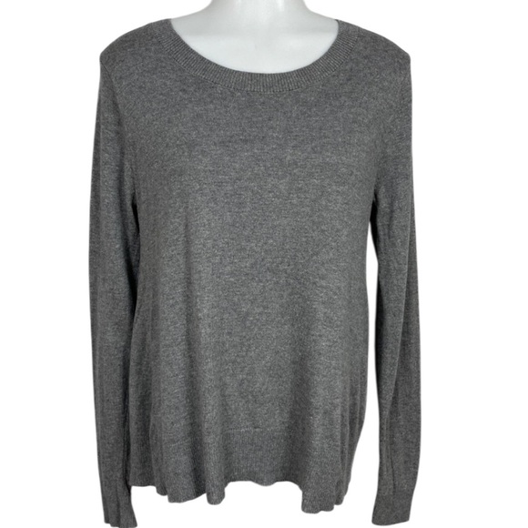 New York & Company Sweaters - 🔴 New York & Co Gray Long Sleeve Open-Back Bows Pullover Sweater Size Small
